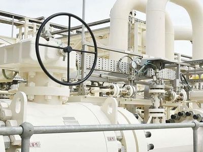 Kremlin resti çekti: Ruble ile ödemeyen ülkelere gaz sevkiyatı durabilir!