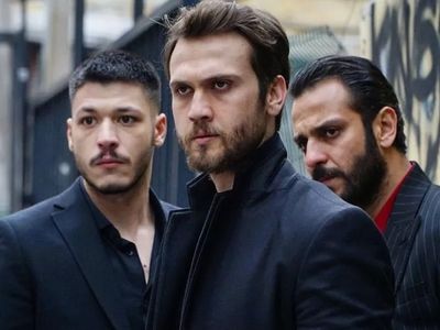 Kubilay Aka'nın Yüzü Bir Türlü Gülmedi! Ünlü Oyuncu Yeniden Hastanelik Oldu