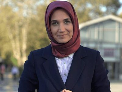 Kübra Güran Yiğitbaşı kimdir? Afyon valisi olarak atanan Kübra Güran Yiğitbaşı kimdir?
