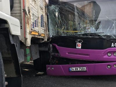 Küçükçekmece’de Korkutan Kaza Meydana Geldi