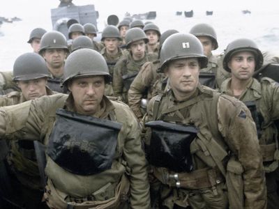 Kült filmler arasında yer alan Er Ryan'ı Kurtarmak filminin konusu nedir? Oyuncuları kimlerdir? Tarihi film Er Ryan