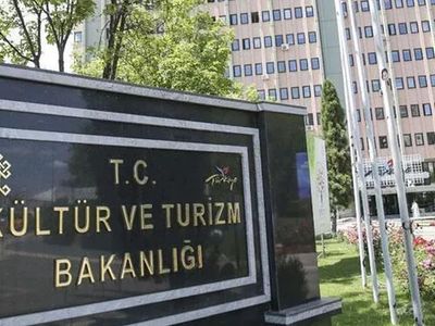 Kültür Ve Turizm Bakanlığı Açıkladı: Tiyatro Ve Ona Bağlı Hizmetler Aşıya Dahil Olacak