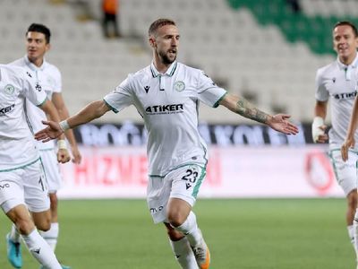 Kulüp tarihinin en golcü futbolcusuydu: Konyaspor, Sokol Cikalleshi ile yollarını ayırdı