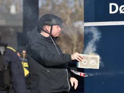 Kuran-ı Kerim’i yakmıştı: Rasmus Paludan hakkında yakalama kararı