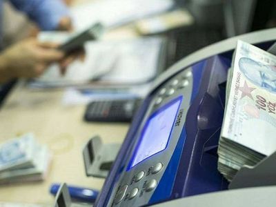 Kurban Bayramı'ndan önce memur, emekli maaşları yatar mı? 2022 Memur maaşları bayramdan önce yatacak mı?