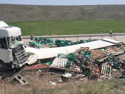 Kütahya’da Tır Felaketi Yaşandı: 2 Ölü, 1 Yaralı