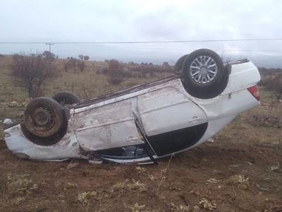 Kuvvetli Yağış Kaza Getirdi, Otomobil Ters Döndü