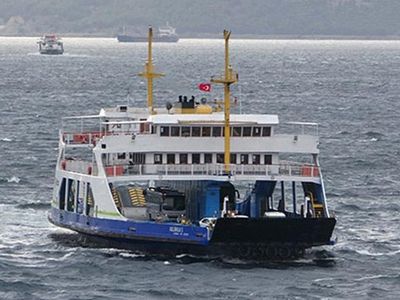 Kuzey Ege'de Feribot Seferleri İptal Edildi