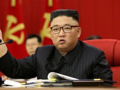Kuzey Kore acil durum ilan etti! İlk resmi koronavirüs vakası açıklandı