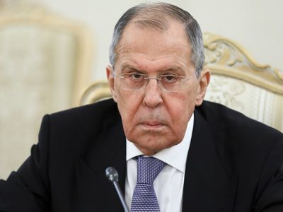 Lavrov 'Rusya'ya diz çöktürmeliyiz' diye söyleyen İngiltere'ye adeta meydan okudu! 'Hadi yapın o zaman'