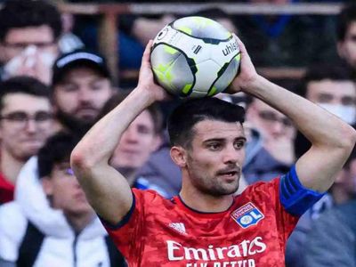 Leo Dubois kimdir, nereli ve kaç yaşında? Galatasaray’ın yeni transferi Leo Dubois daha önce hangi takımlarda oynadı?