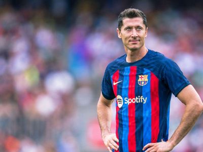 Lewandowski 100'ler kulübüne girdi!