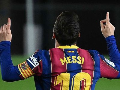 Lionel Messi PSG Yolunda!