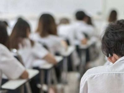 Lise 9. sınıf, 10.sınıf, 11.sınıf ve 12. sınıfta kaç zayıfla sınıfta kalınır, kaç zayıf geçer?