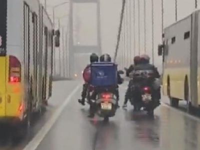 Lodos'ta Motokuryelere Yardım Eden İETT Şoförleriine Süpriz Jest!