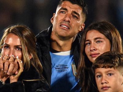 Luis Suarez Milli Takıma Veda Etti: Gözyaşları Durmadı
