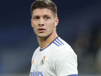 Luka Jovic kimdir,nereli kaç yaşında, hangi bölgede oynuyor? Beşiktaş transfer iddialarıyla gündeme gelen Luka Jovic hakkında bilgiler