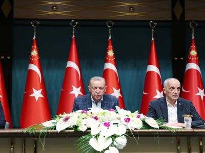 Maaş artışı sonrası yeni bir müjde daha: Yılda 4 defa ikramiye