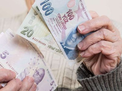 Maaşı 2500 TL üzerinde olan emekliler dikkat! Beklenilen o haber sonunda geldi