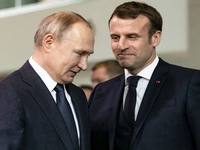Macron’dan Putin’e gözdağı: ‘Rus kuvvetlerine karşı kara operasyonu yapılabilir’