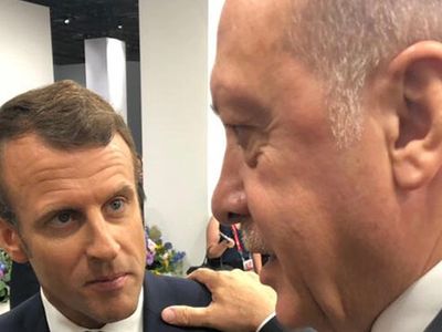 Macron'un Aklı Tokat Yiyince Başına Geldi! Cumhurbaşkanı Erdoğan ile Konuşmaya Devam Etmeliyiz