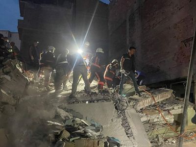 Malatya’da 4 katlı bina çöktü: Enkaz altından acı haber geldi