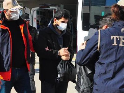 Manisa'da DEAŞ ve PKK Terör Örgütü Operasyonu: 9 Kişi Yakalandı!