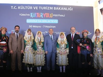 Manisa’da Türkiye Kültür Yolu Festivali Coşkusu Başladı