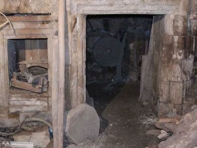 Mardin'de bin 700 yıllık kilisenin satış fiyatı, görenlerin ağzını açık bırakıyor!