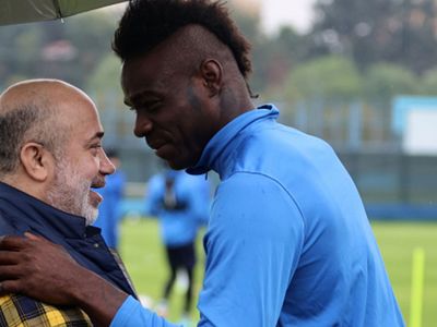 Mario Balotelli Galatasaray'a transfer oluyor mu? Adana Demirspor Başkanı Murat Sancak konuyla ilgili açıklamalarda bulundu