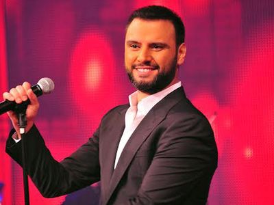 Marketlerdeki yağ stokçuluğuna bir tepki de Alişan'dan Geldi! Ünlü şarkıcı sosyal medya hesabından isyan etti