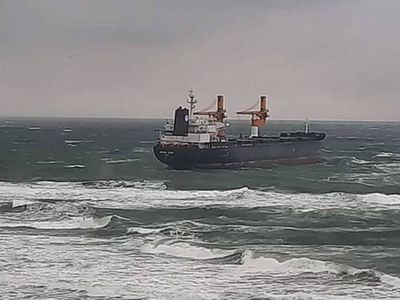 Marmara Denizi’nde korkutan anlar: İmralı Adası’nda kargo gemisi battı! Validen açıklama geldi
