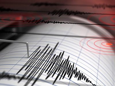 Son dakika: Marmara'da korkutan deprem, İstanbul'u salladı 