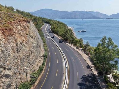 Marmaris İçmeler'e 77 milyon TL'lik yol yatırımı tamamlandı