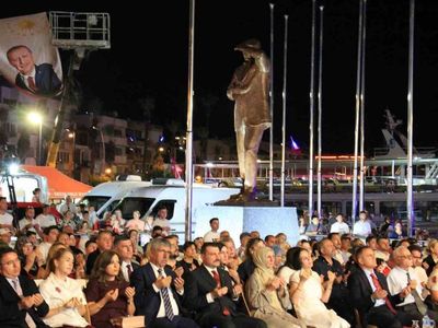 Marmaris'te 15 Temmuz şehitleri dualarla anıldı