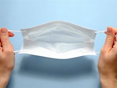 Maske takmak nerelerde, hangi alanlarda zorunlu? Marketlerde ve AVM'lerde maske takmak zorunlu mu?
