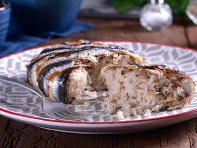 MasterChef hamsili pilav nasıl yapılır? En güzel ve lezzetli hamsili pilav malzemeleri ve tarifi nedir? Pratik hamsili pilav yapılışı