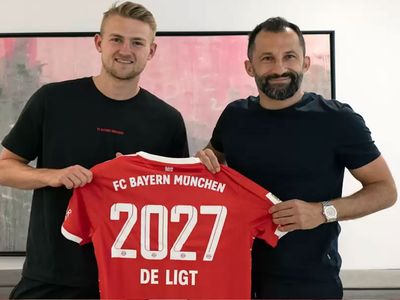 Matthijs de Ligt'ın transferde yeni adresi Bayern Münih oldu!