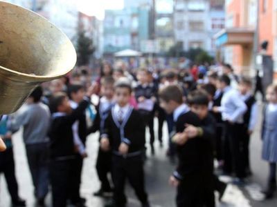 MEB 2022 Nisan ara tatili ne zaman başlıyor? Okullar ne zaman tatile girecek?