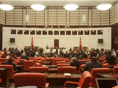 Meclis tatile girdi mi, ne zaman girecek? TBMM 28. Dönem hangi tarihte kapanıyor? 2023 Meclis kapanış tarihi