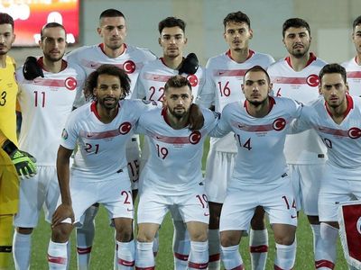 Medipol Başakşehir Ahmet Kutucu İle Anlaşma Sağladı!
