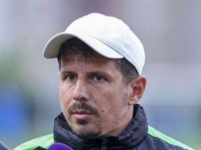 Medipol Başakşehir Teknik Direktörü Emre Belözoğlu'nun Galatasaray'ın yeni hocası Okan Buruk ile ilgili sözleri çok konuşuluyor!