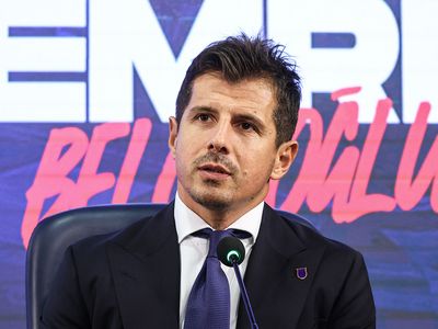 Medipol Başakşehir Teknik Direktörü Emre Belözoğlu'nun İlk Açıklamaları!