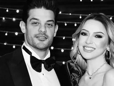 Mehmet Dinçerler'in paylaşımına Hadise'den aşk dolu cevap!