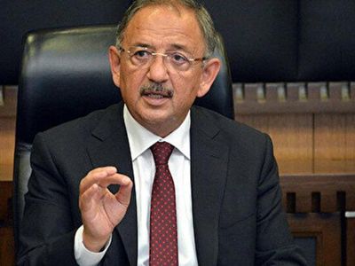 Mehmet Özhaseki Kimdir?