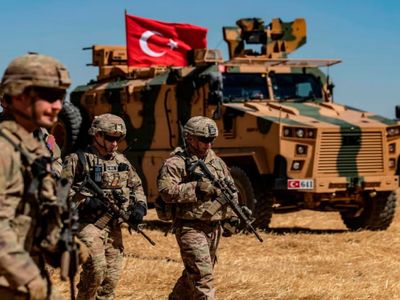 Mehmetçik’ten teröre geçit yok: Irak ve Suriye’de 17 terörist öldürüldü