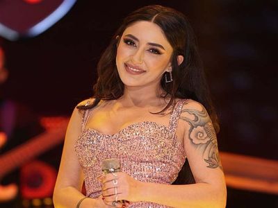 Melek Mosso kimdir, kaç yaşında ve nereli? 2024 Melek Mosso şarkıları ve albümleri