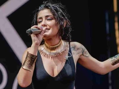 Melek Mosso kimdir? Melek Mosso konserleri ne zaman? Haziran 2022 Melek Mosso konserleri
