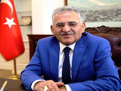 Memduh Büyükkılıç kimdir, nereli ve kaç yaşında? AK Parti Kayseri Belediye Başkanı adayı Memduh Büyükkılıç hangi görevlerde bulundu? Memduh Büyükkılıç hayatı ve biyografisi