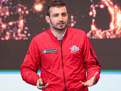 Memlekete Yararı Olan Her Şeye Düşmanlar!